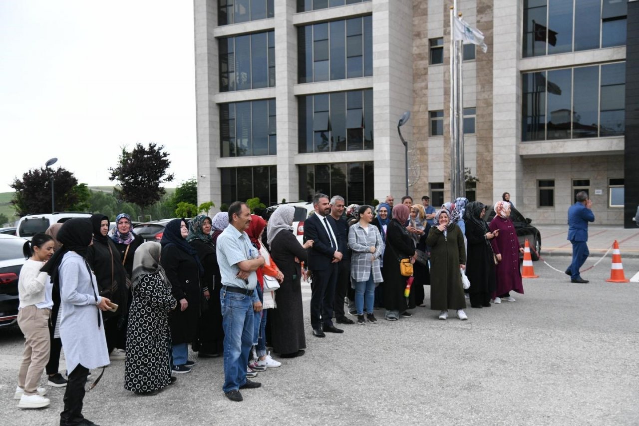 Pursaklar’ın genç kampçıları yola çıktı