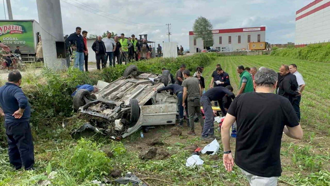 D-100’de kontrolden çıkan otomobil takla attı: 3 yaralı