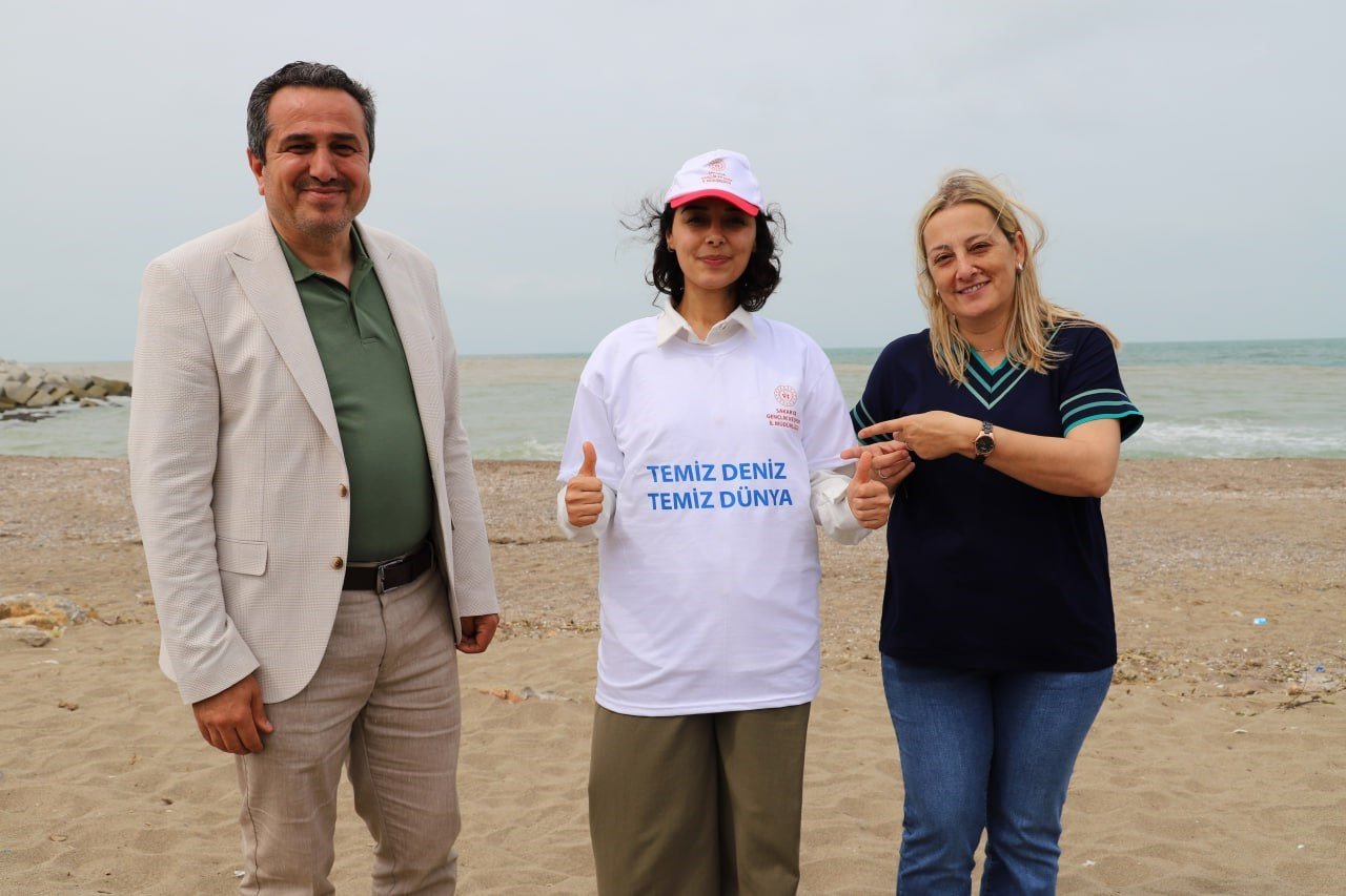 Sakarya’nın tatil yerinden çıkan çöpler şaşırttı