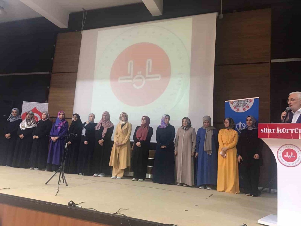 Siirt’te 250 çocuk Kur’an kurslarında eğitimlerini tamamladı