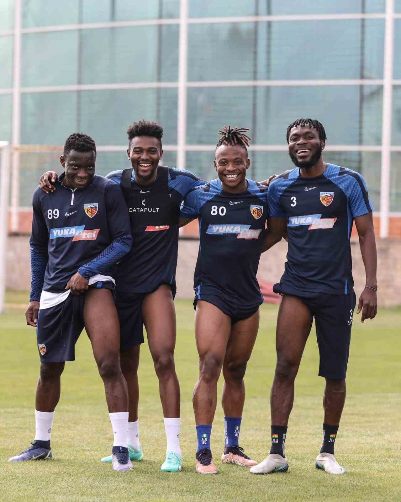 Kayserispor’da 36 maçta 28 futbolcu oynadı