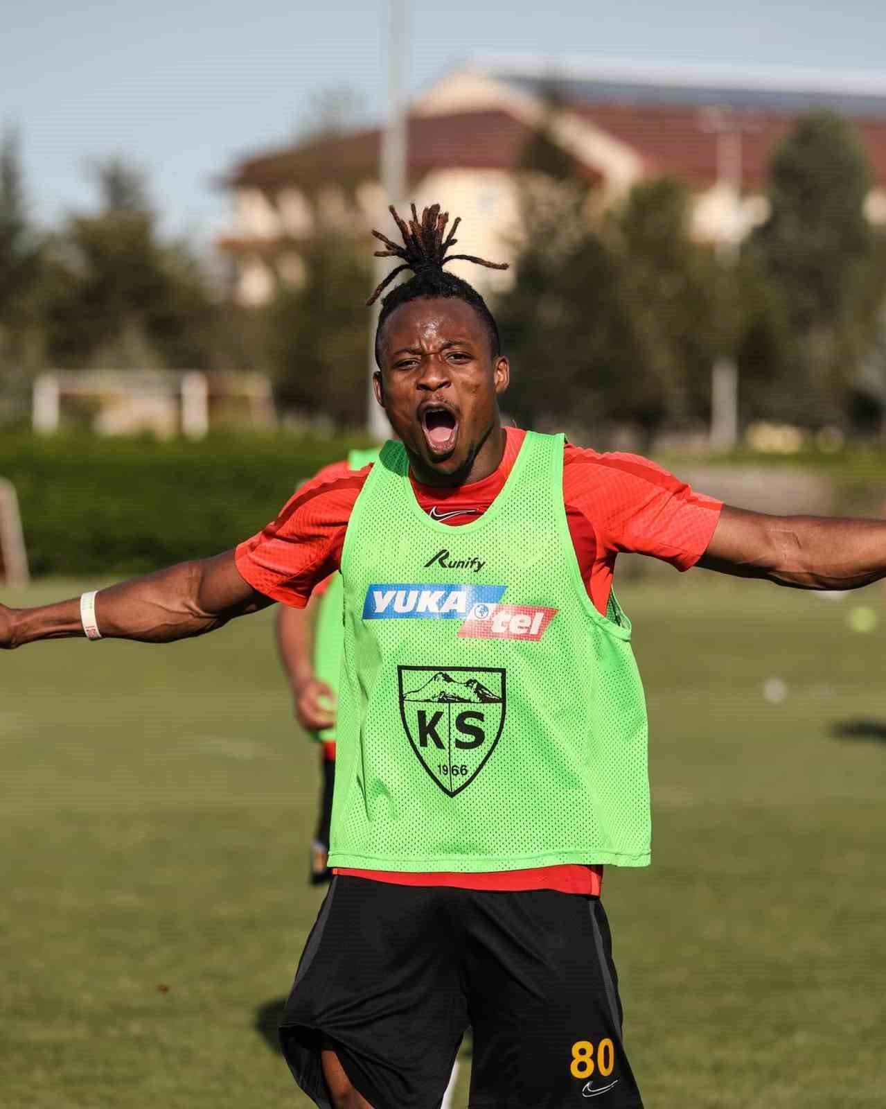 Kayserispor’da 36 maçta 28 futbolcu oynadı