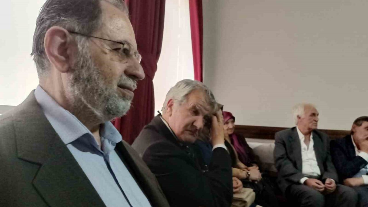 Cahit Zarifoğlu tarihi konakta anıldı