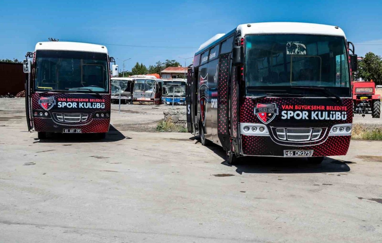 Hurdaya alınan 5 midibüs yeniden onarılarak hizmete alındı