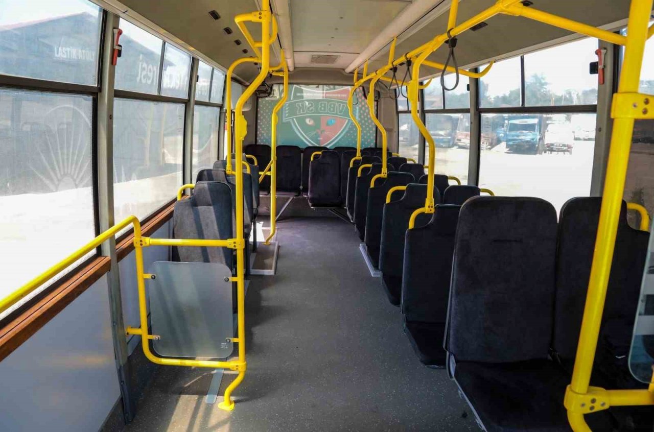 Hurdaya alınan 5 midibüs yeniden onarılarak hizmete alındı