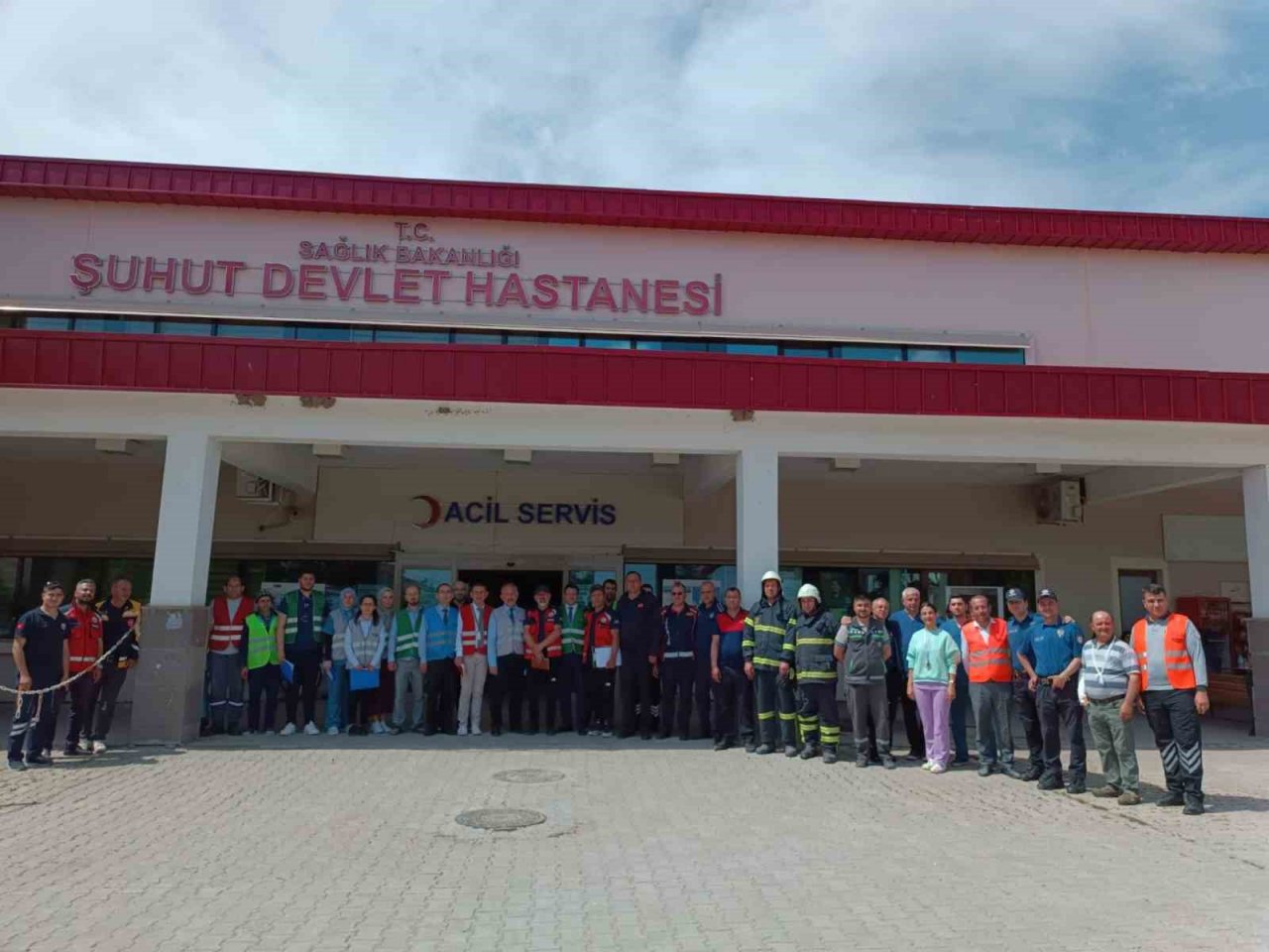 Devlet Hastanesinde gerçeğini aratmayan afet ve acil durum tatbikat