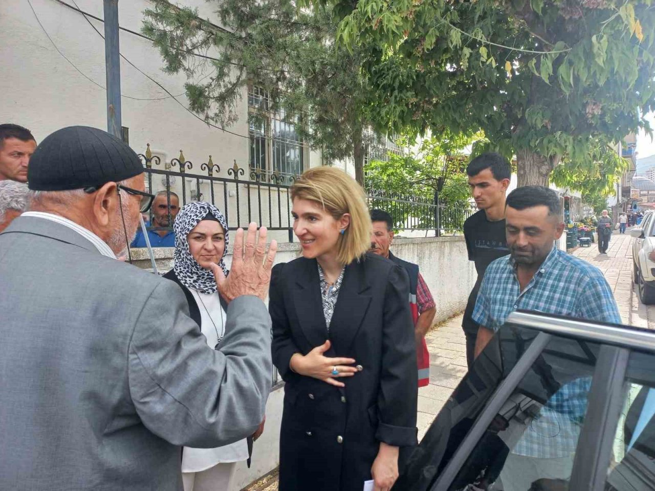 Milletvekili Ölmeztoprak’tan Akçadağ’a ziyaret