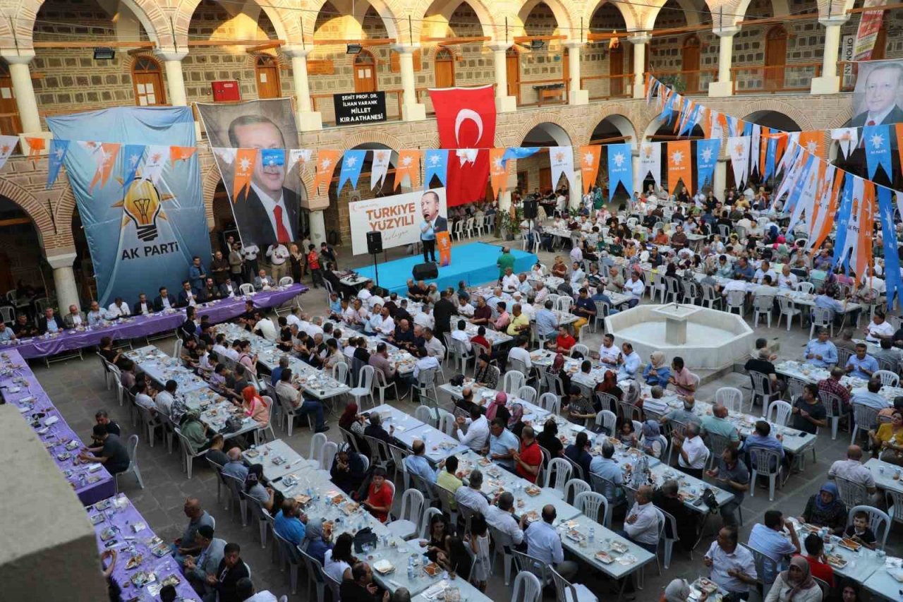 Başkan Çelik, ’Başkanlığa tamam, davaya hizmete devam’ dedi