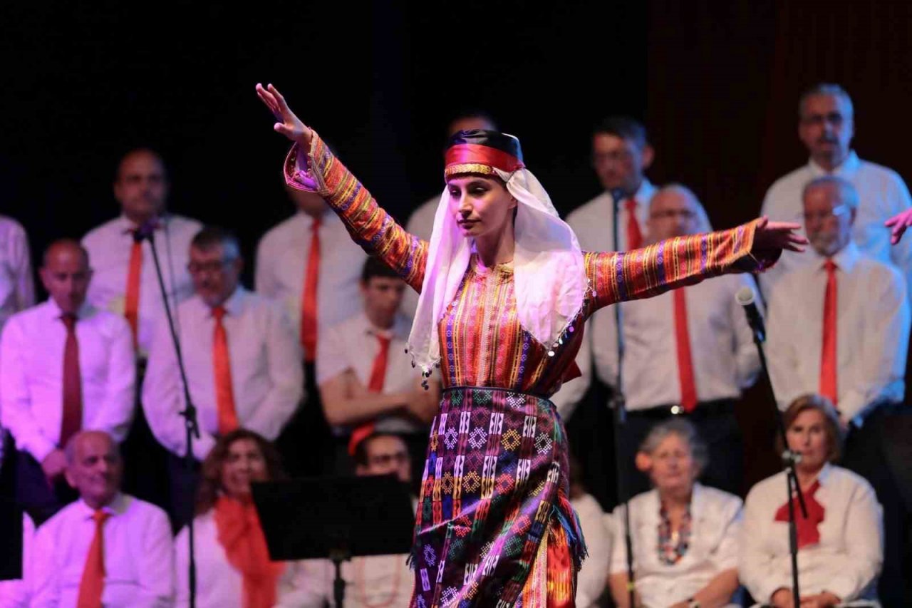 ASEV THM Korosu’ndan türkü şöleni