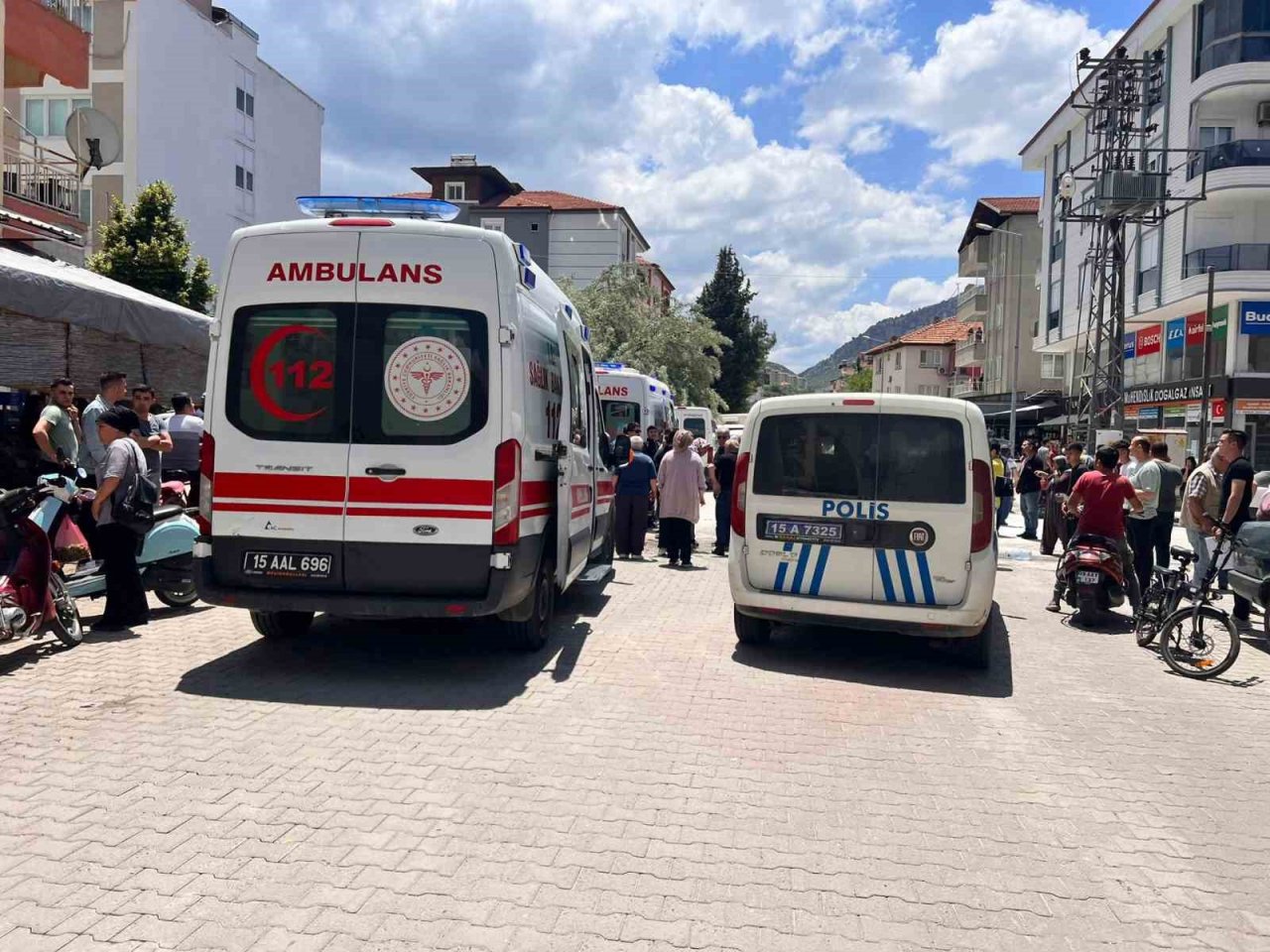 Burdur’da bunalıma girip benzinle kendini yaktı