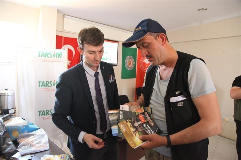 Gelibolu’da ‘Tarım Sigortalarının Önemi ve TARSİM 2023 Yılı Yenilikleri’ konulu eğitim toplantısı düzenlendi