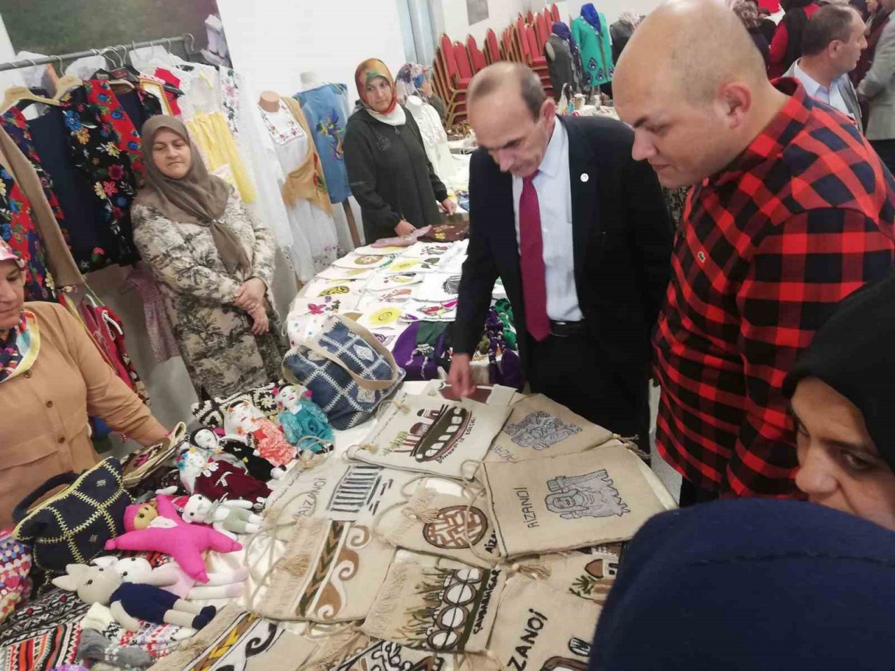 Çavdarhisar’da yıl sonu sergisi