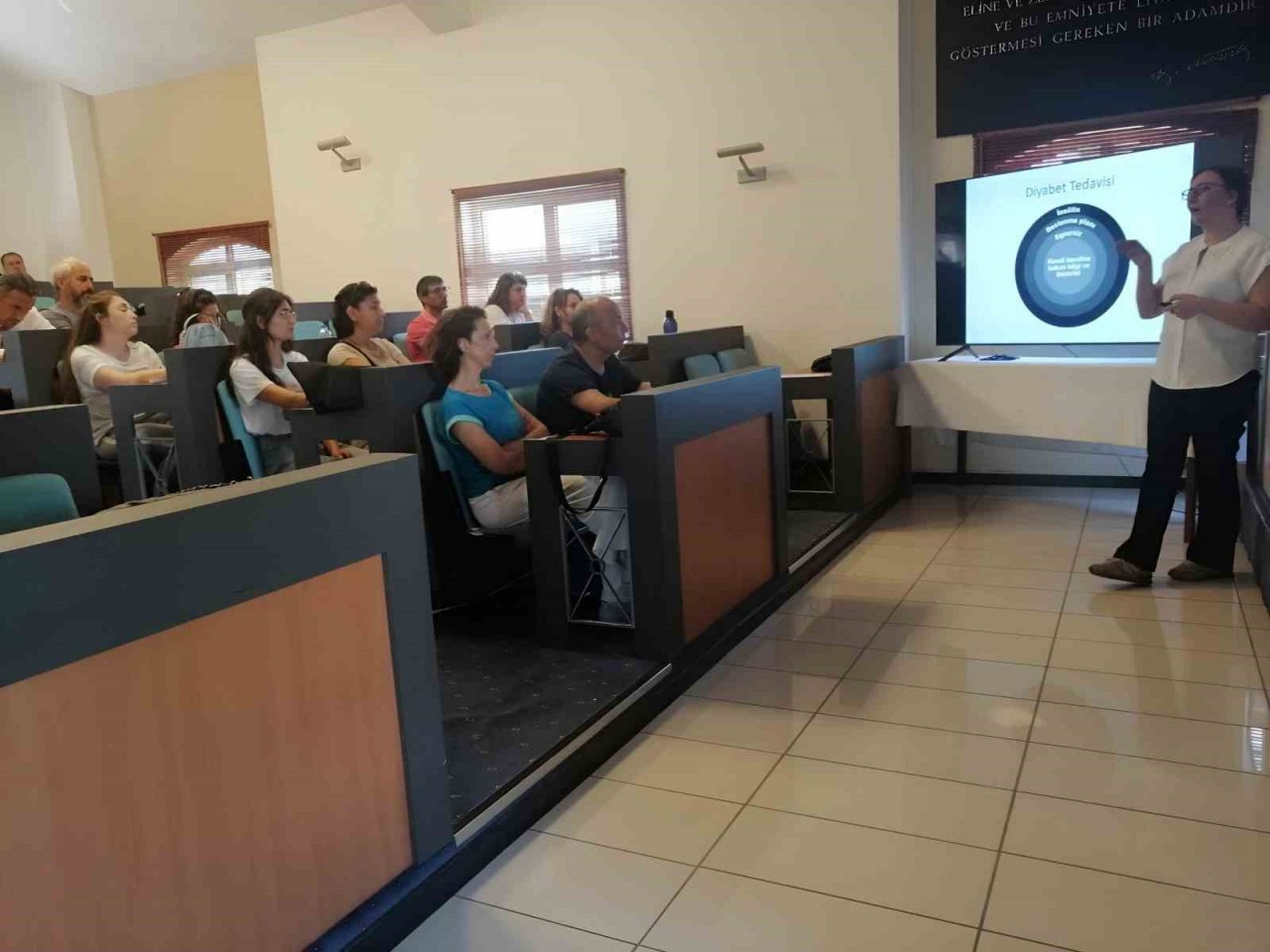 Muğla’da okulda diyabet eğitimi verildi