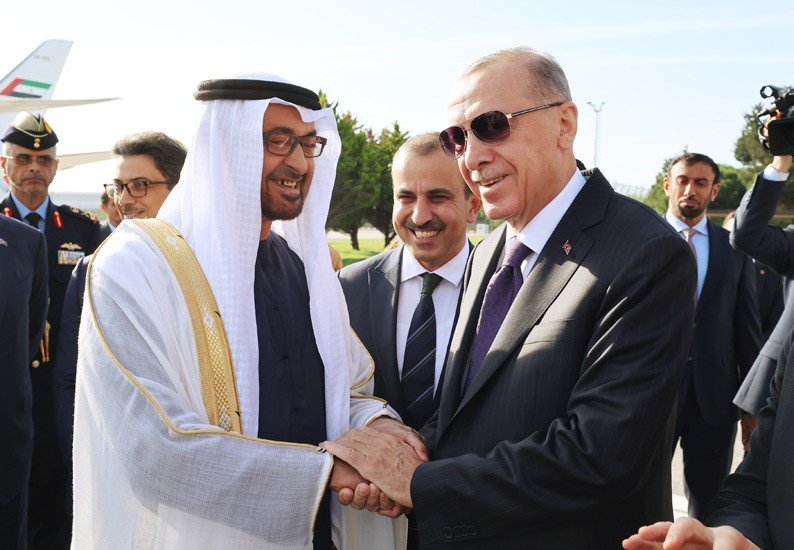 Cumhurbaşkanı Erdoğan, BAE Devlet Başkanı Al Nahyan ile bir araya geldi