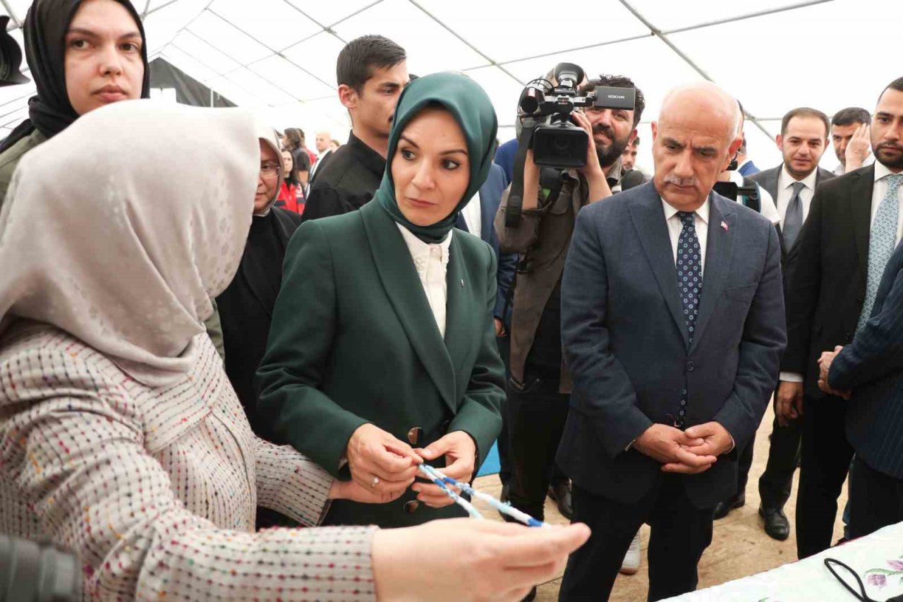 Bakan Göktaş: "Bizim bu bölgede yapacak çok işimiz var"