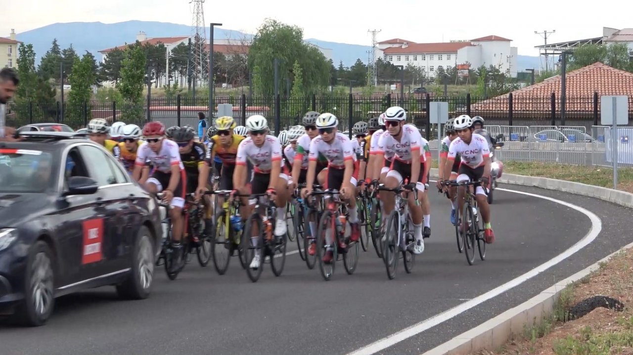 Uluslararası Road Race Kırıkkale 2.2 UCI Bisiklet Yarışları devam ediyor