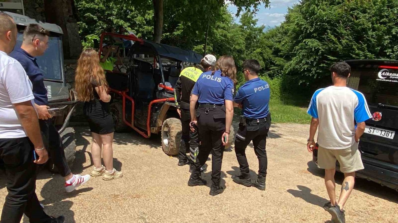 Freni tutmayan ATV kazaya sebep oldu: 4 kişi yaralandı