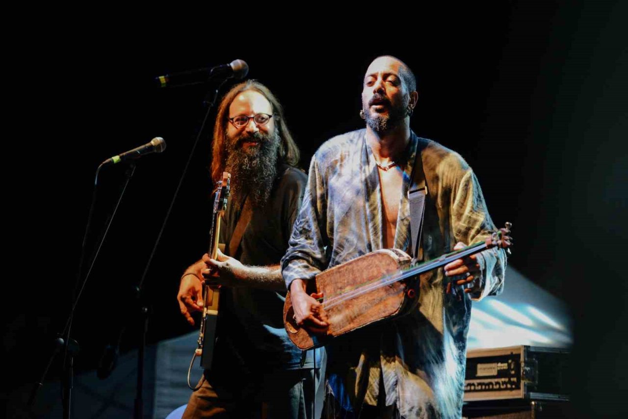 Mert Pekduraner ve Yemen Blues caz tutkunlarını büyüledi