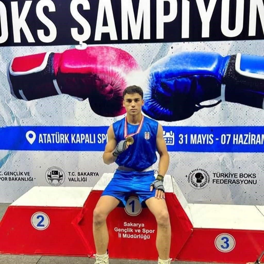 Manavgatlı boksör verdiği sözü tuttu