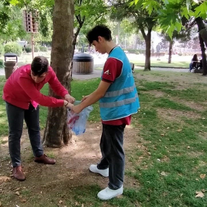 Yalova Ülkü Ocakları’ndan çevre temizlik etkinliği