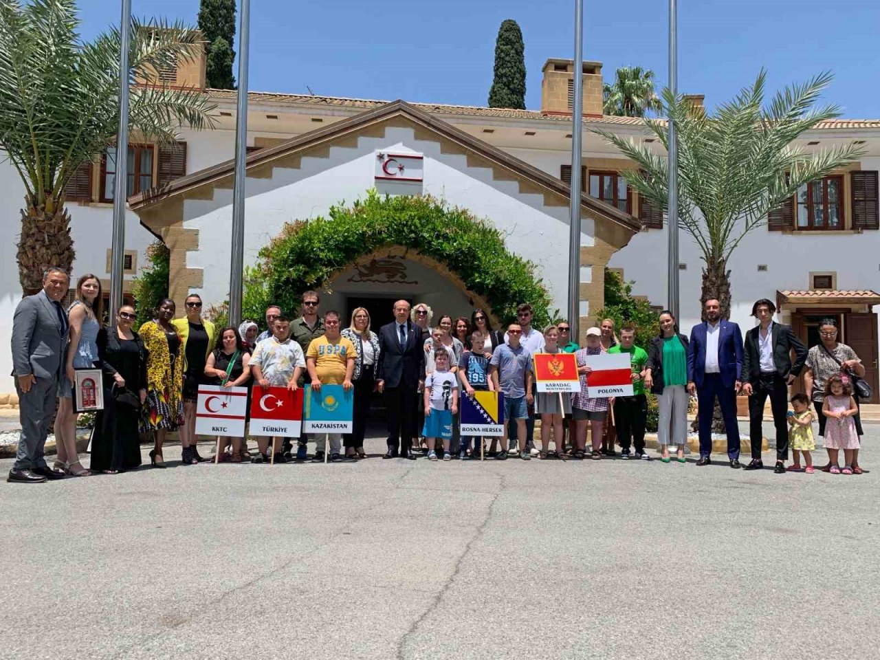 6 ülkenin katıldığı Down Plaj Futbol Festivali Kıbrıs’ta Yapıldı
