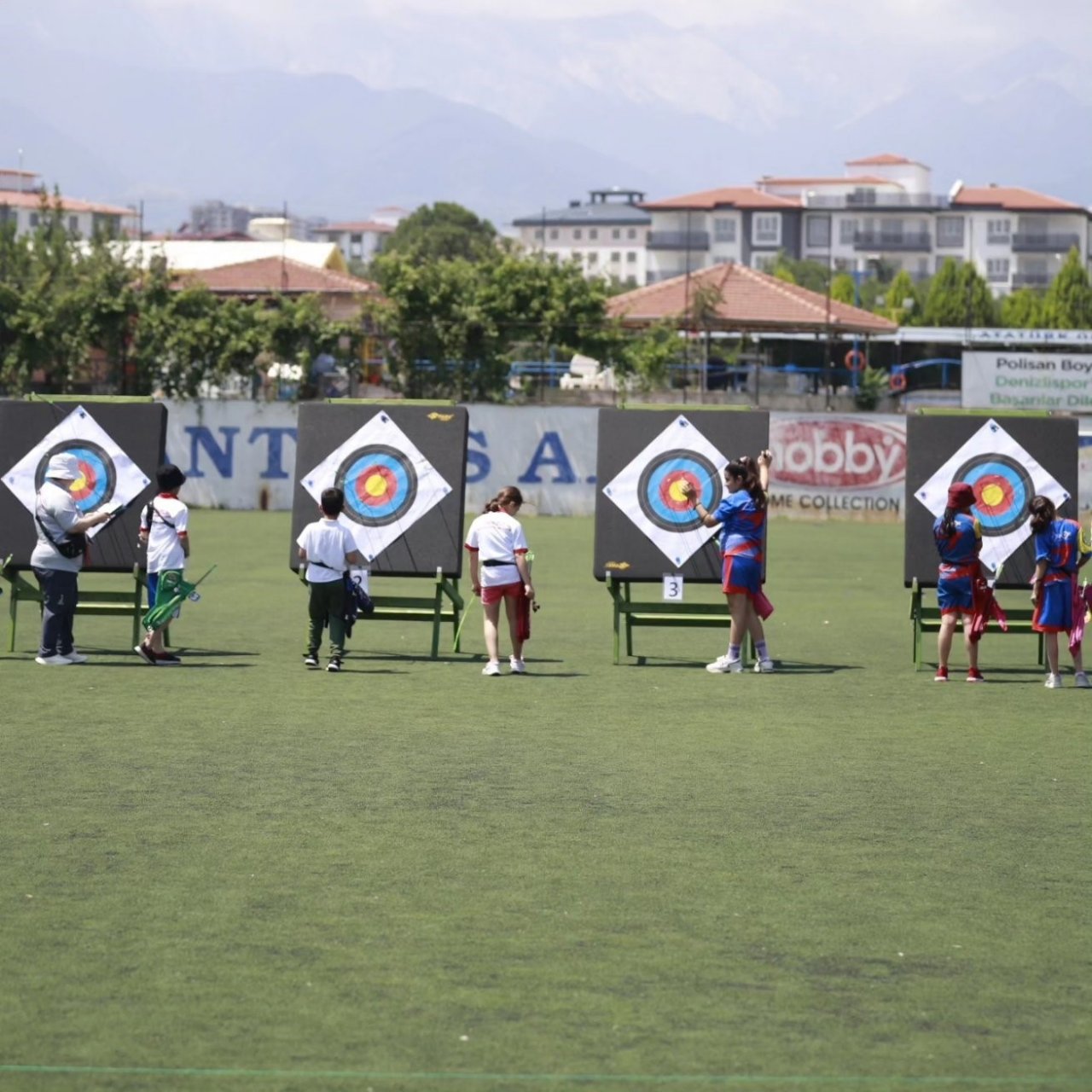 Okçular yaz turnuvasında yarıştı