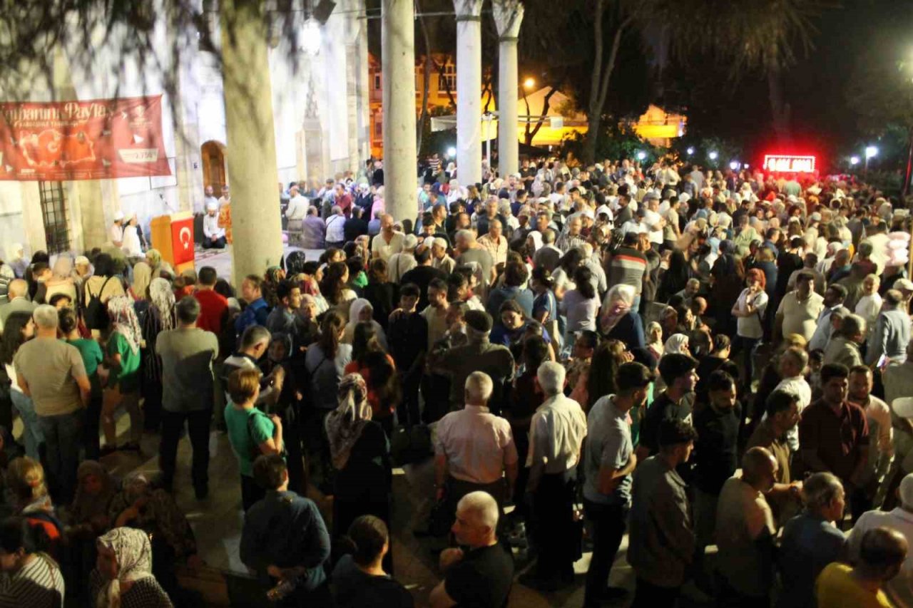 Aydın’da hacı adayları dualarla uğurlandı