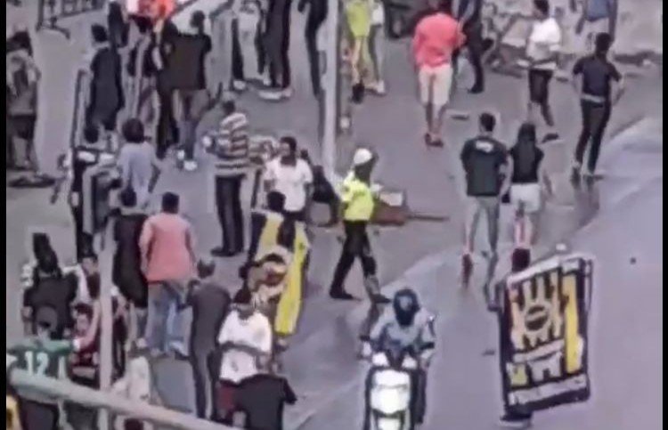 Fenerbahçe-Başakşehir maçı öncesi İzmir’de olay