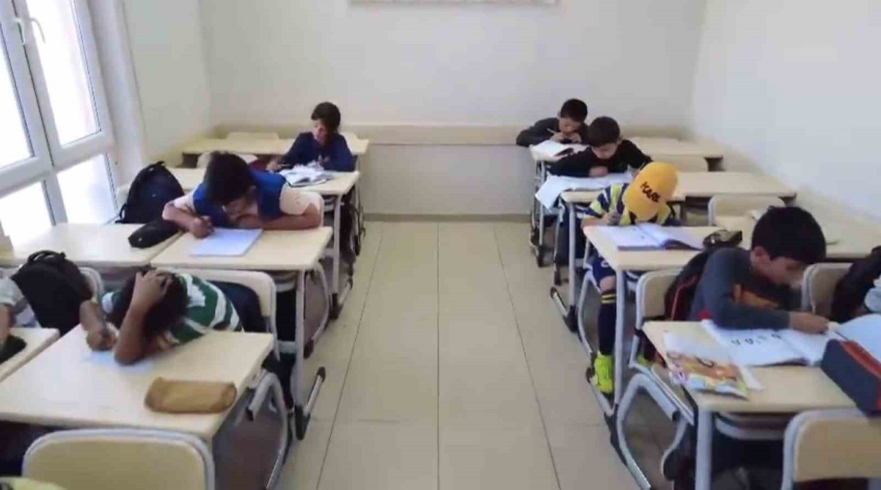 KAYMEK’ten Miniklere Özel ’Ödev Merkezi’