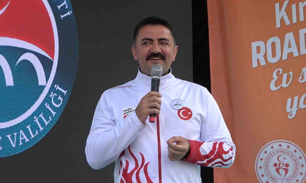 Road Race Kırıkkale 2.2 UCI Uluslararası Bisiklet Yarışları’nın ikinci gün etabı başladı
