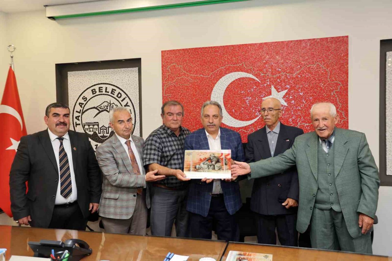 Kızılay Talas’tan Başkan Yalçın’a Teşekkür