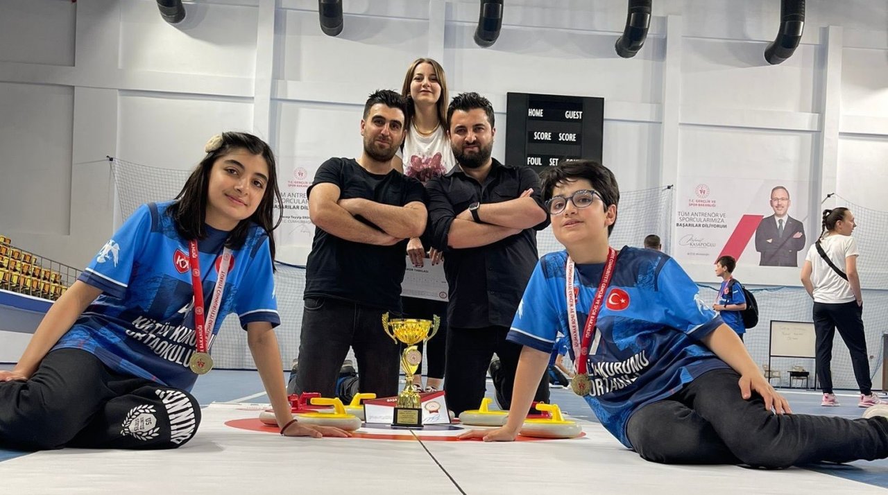 Floor Curling’te şampiyon Erzurum’dan