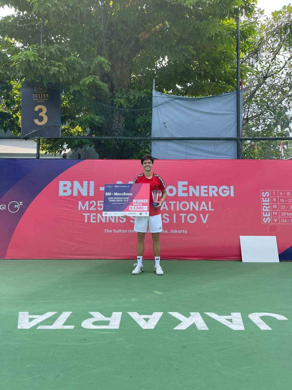 Yankı Erel, Endonezya’da şampiyon