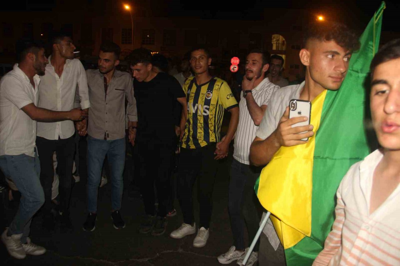 Şanlıurfa’da sporseverler çifte sevinç yaşadı