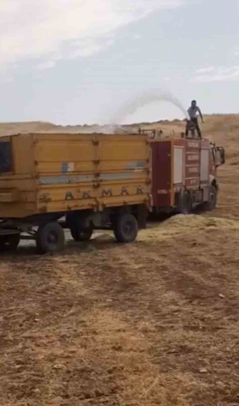 Siirtli çiftçinin bir yıllık emeği kül olmaktan kurtarıldı