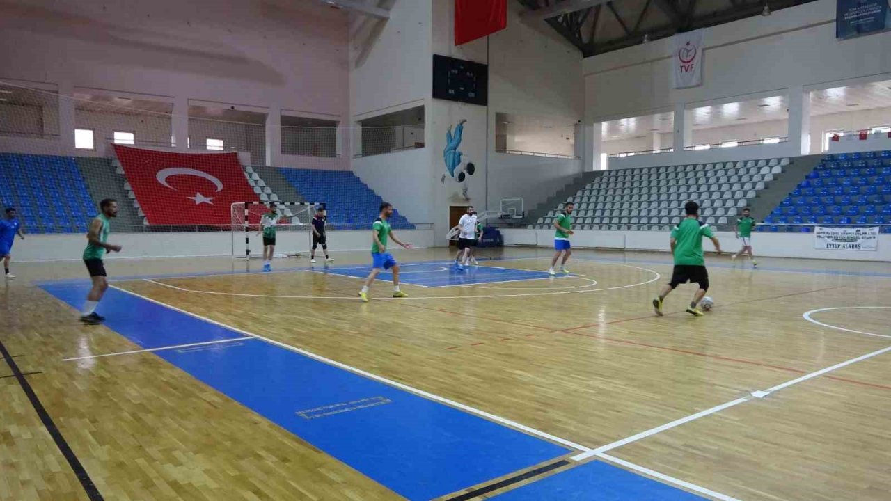 Büyük Bingöl Spor Futsal Takımı’nın hedefi Şampiyonlar Ligi