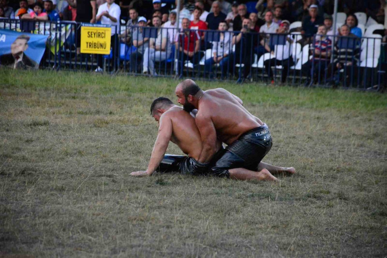 Seka Park Altın Kemer Yağlı Güreşleri’nde başpehlivan Orhan Okulu oldu