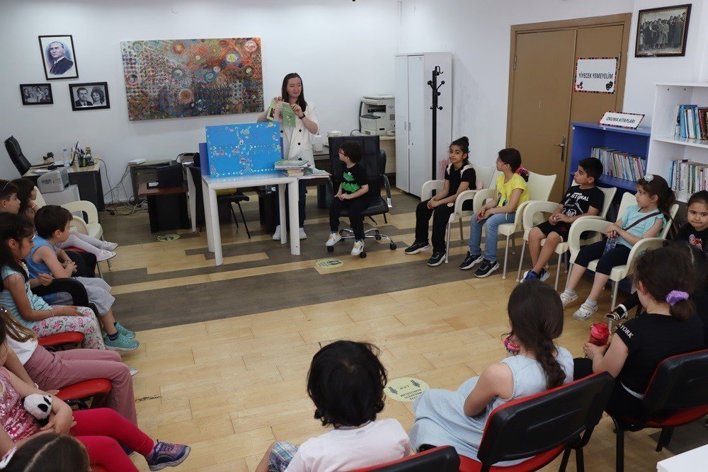 Yalova Belediyesi’nden çocuklara “Masal Saati” etkinliği