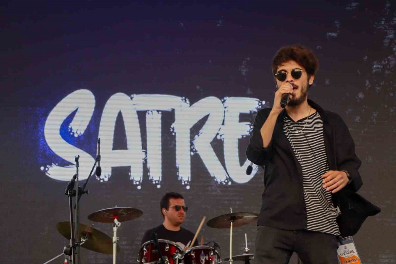 Yalova Belediyesi Gençlik Festivali dolu dolu geçti