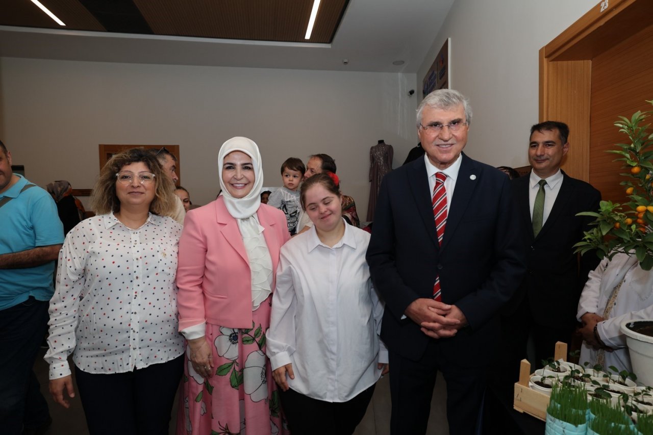 Başkan Yüce, SGM’de öğrencilerin yılsonu heyecanına ortak oldu