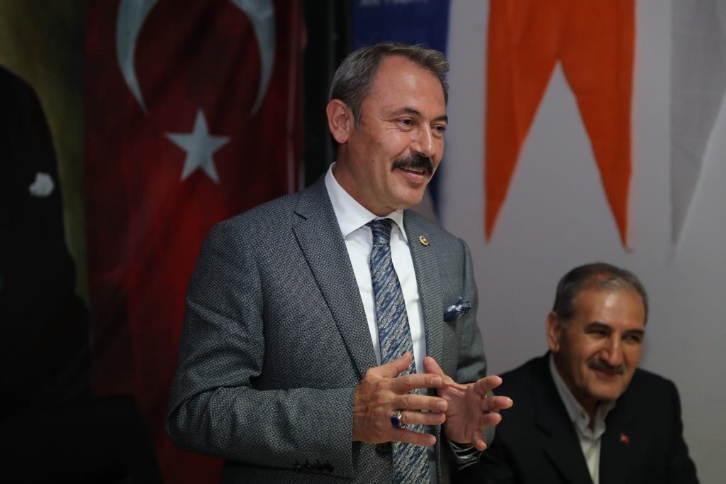 Milletvekili Şahin Tin, Çardak - Bozkurt yolunun yenilendiğini duyurdu