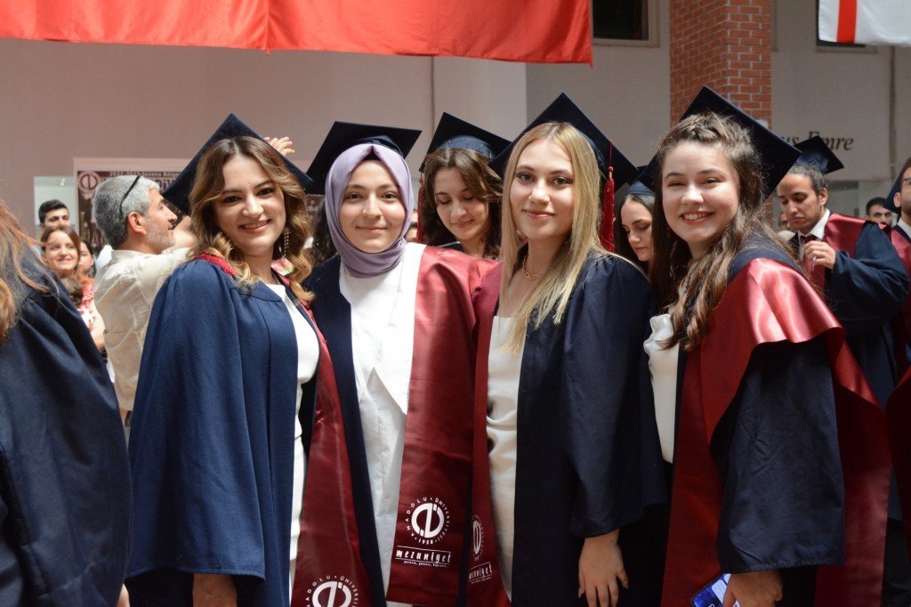 Eczacılık Fakültesinde “Eczacılık Yemini Töreni”