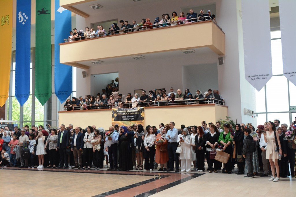 Eczacılık Fakültesinde “Eczacılık Yemini Töreni”