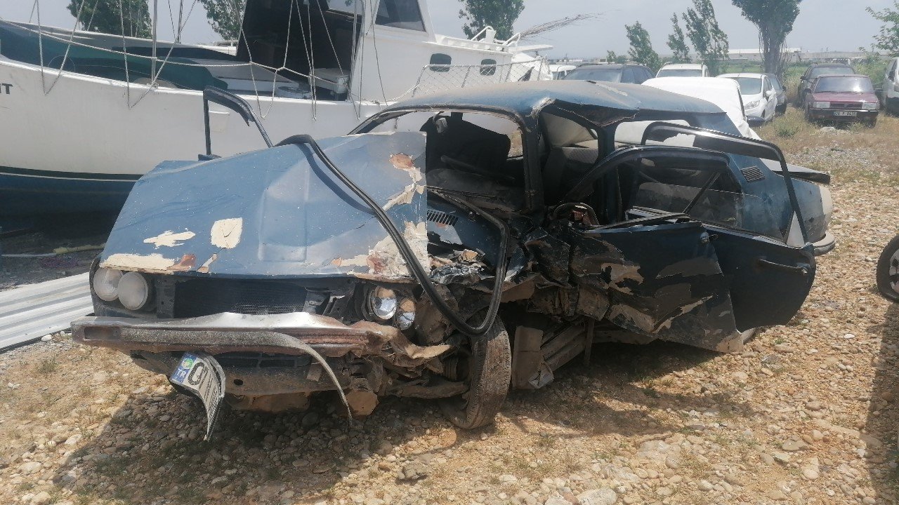 Kazada yaralanan 4 çocuk babası hastanede hayatını kaybetti