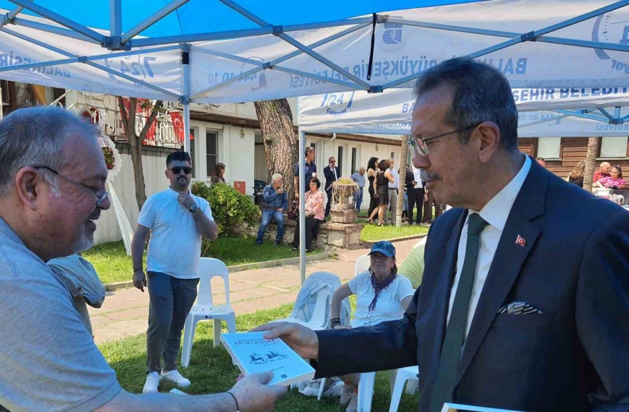 Antandrostaki Kimmeryalı” kitabına yoğun ilgi