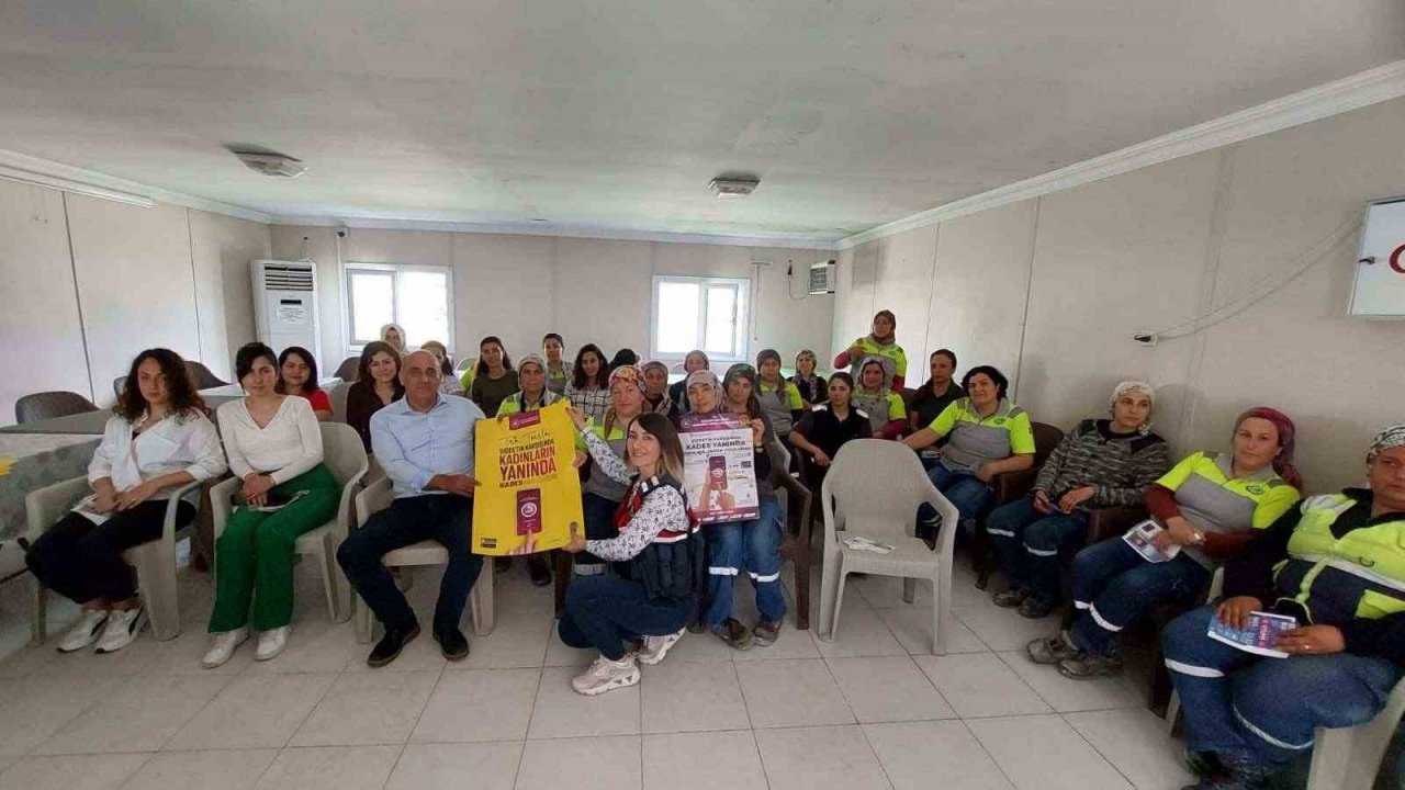 Jandarma, kadınları KADES konusunda bilgilendirildi