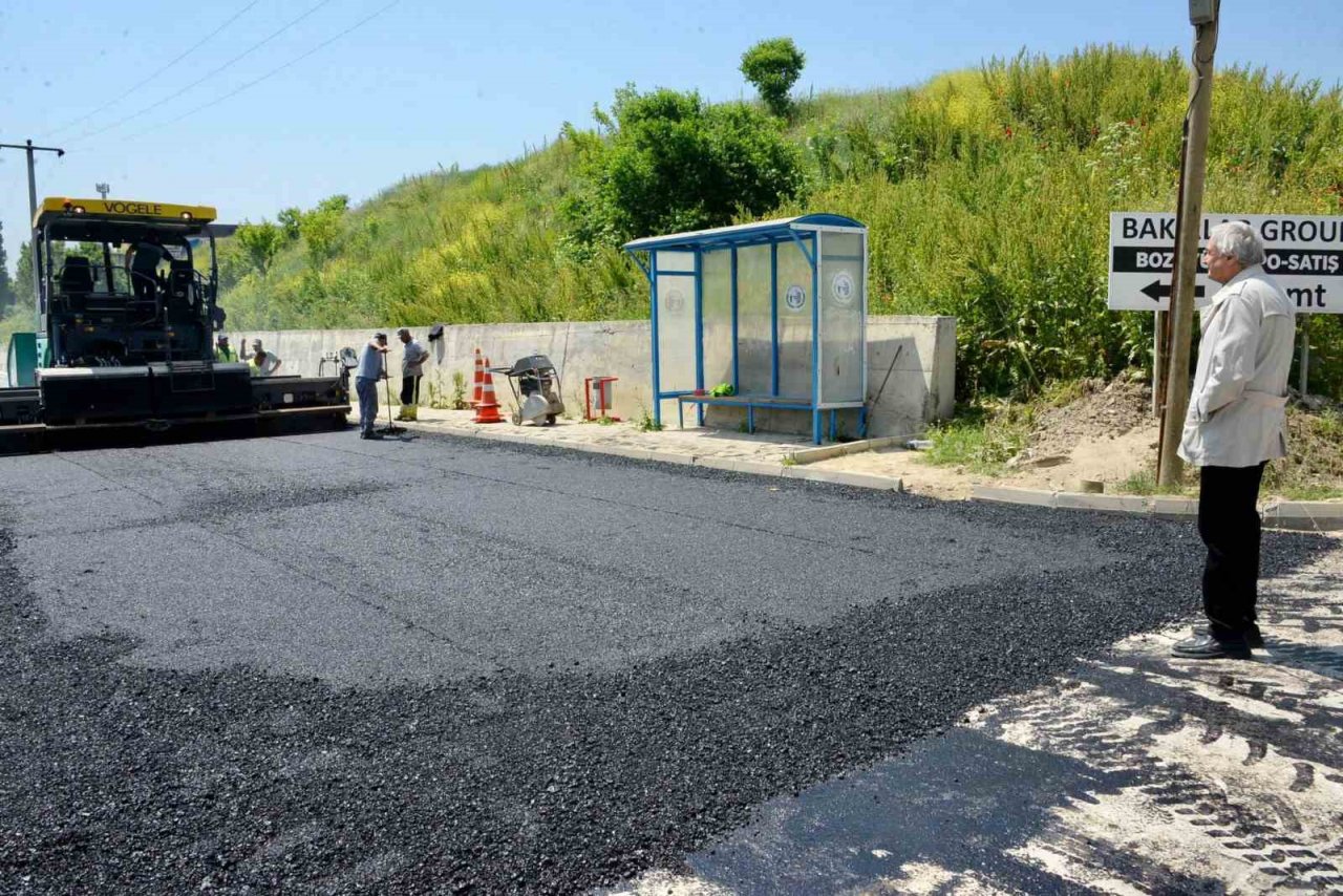 Başkan Bakkalcıoğlu “asfalt çalışmalarını ihtiyaç görülen her yerde gece gündüz sürdüreceğiz”