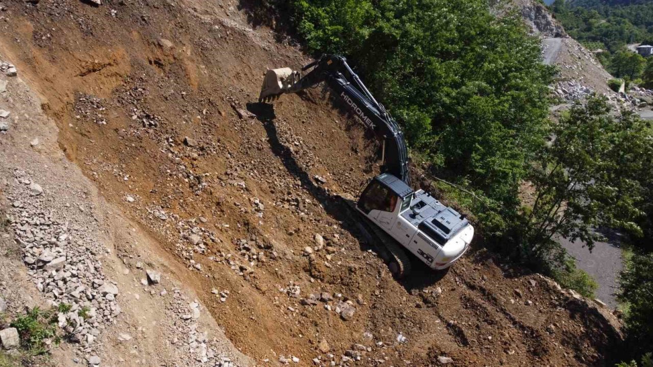 Başkan Sandıkçı: “Heyelanları ve heyelan risklerini ortadan kaldırıyoruz”