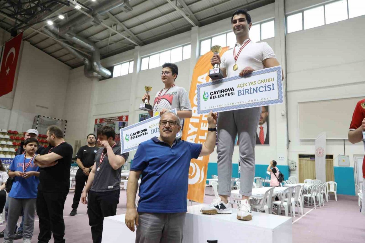 2 günlük kıyasıya yarışta dereceye girenlere ödüllerine kavuştu