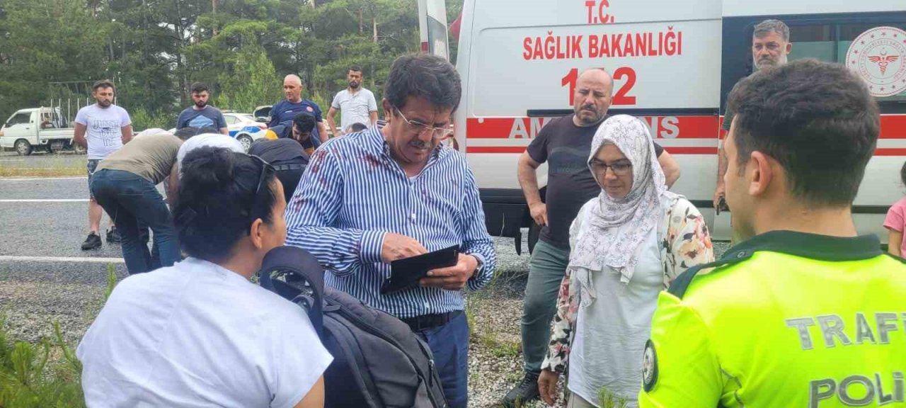 Eski Bakan Zeybekci kazada yaralandı